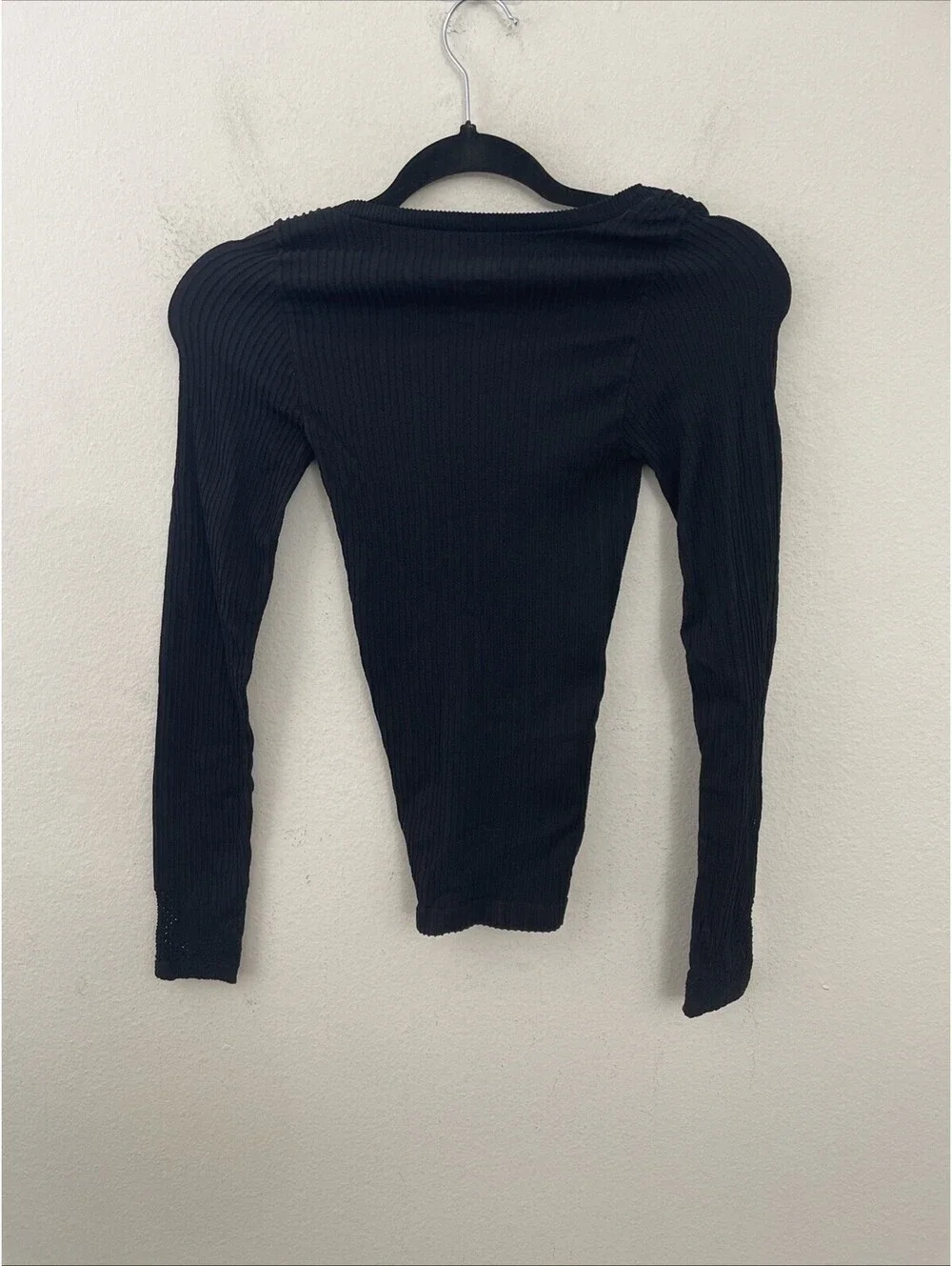 Free People Intimately   Dynamic Duo Long Sleeve black top  size M/L New